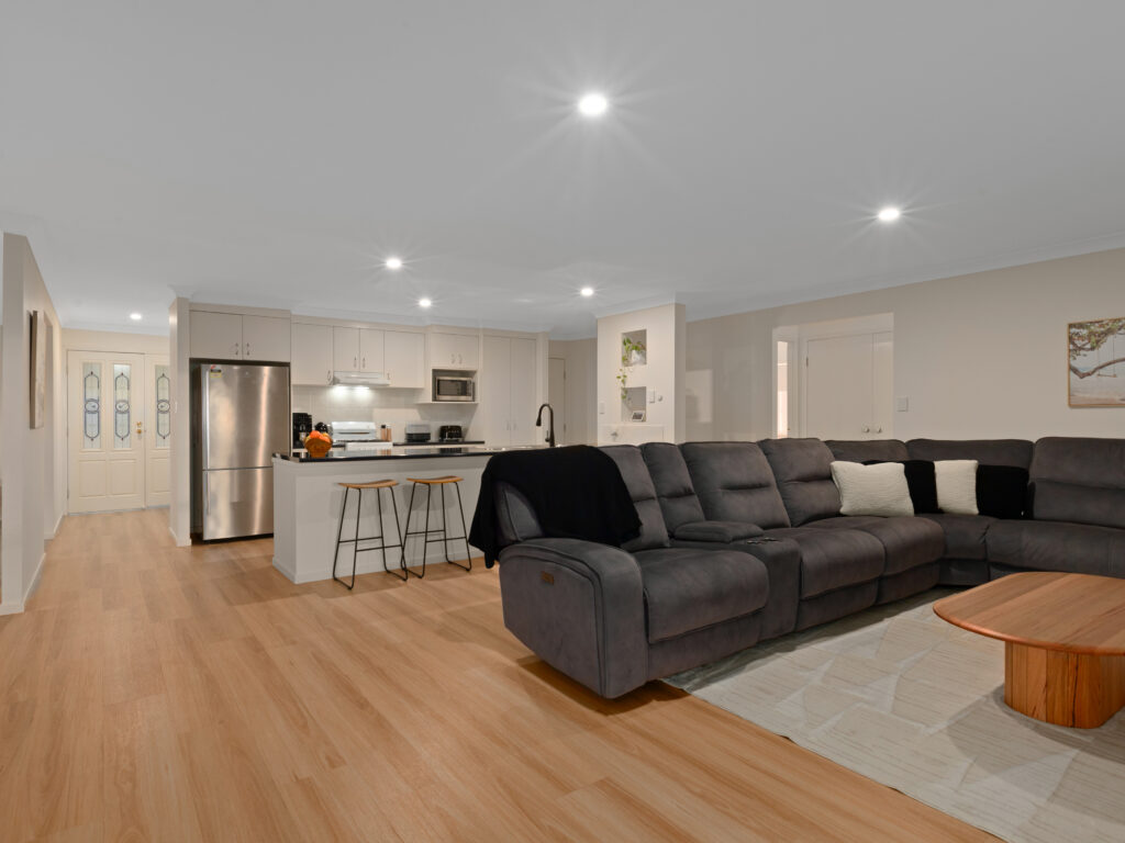 211 Arthur Summervilles Road, Karalee, QLD 4306