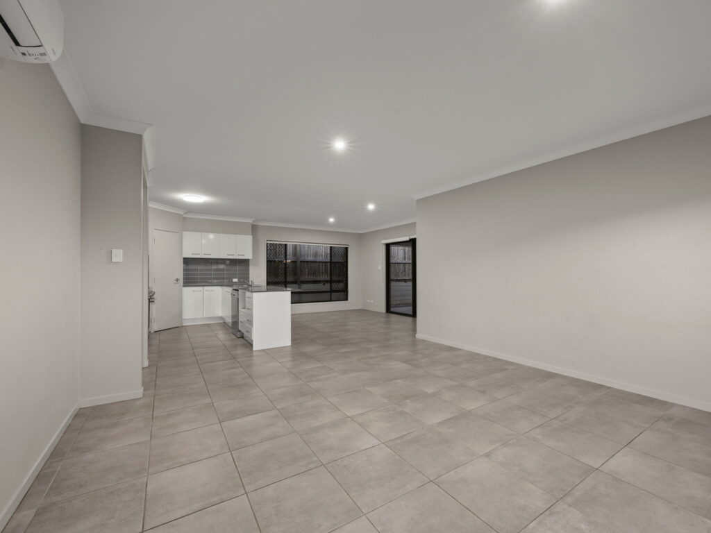 68 Pintail Circuit, Deebing Heights, QLD 4306