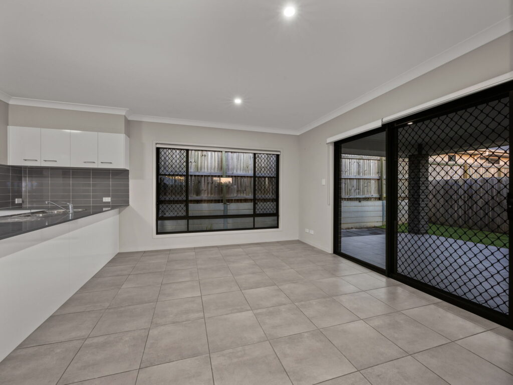 68 Pintail Circuit, Deebing Heights, QLD 4306