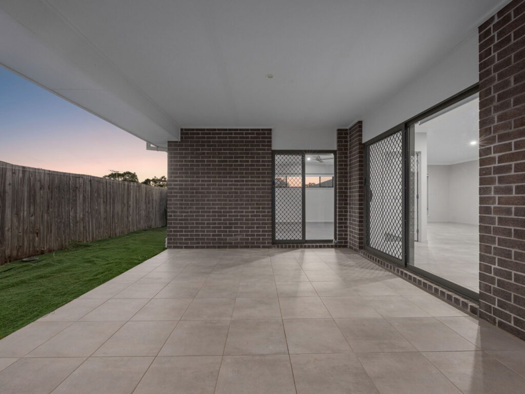 68 Pintail Circuit, Deebing Heights, QLD 4306