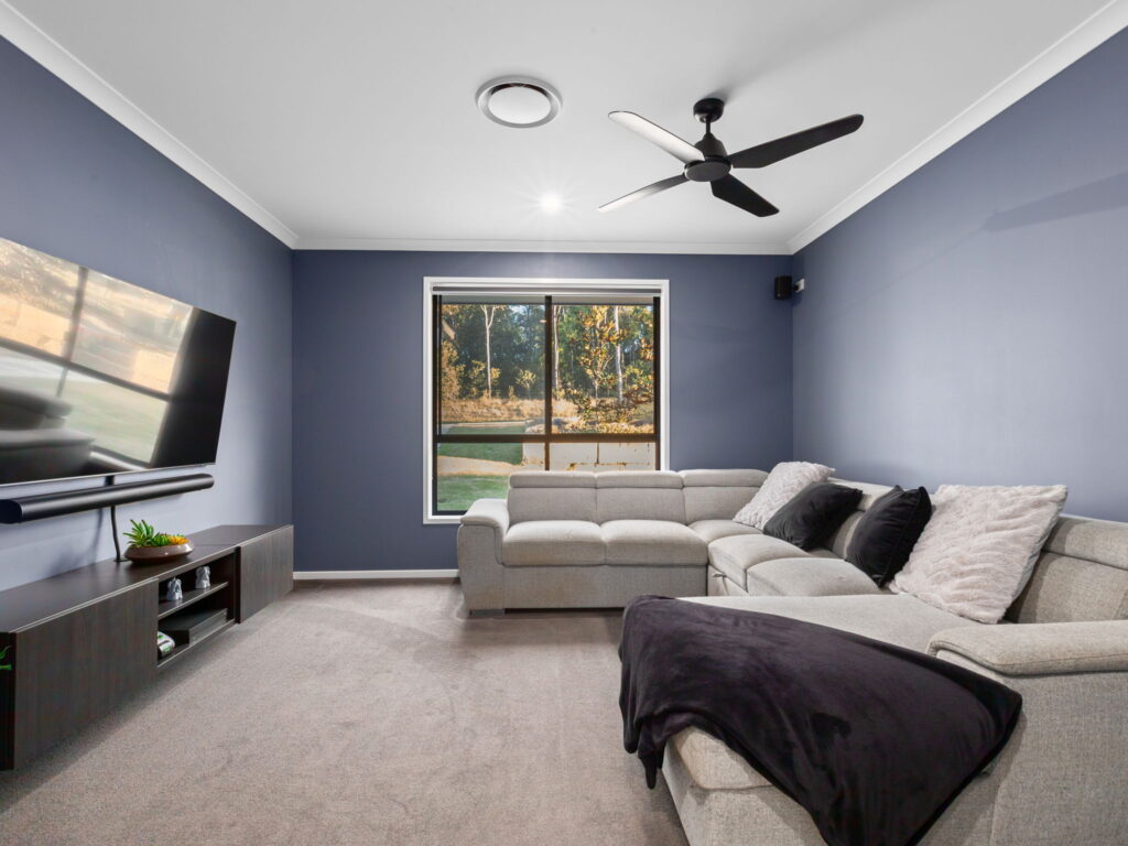 5 Hideaway Place, Karalee, QLD 4306