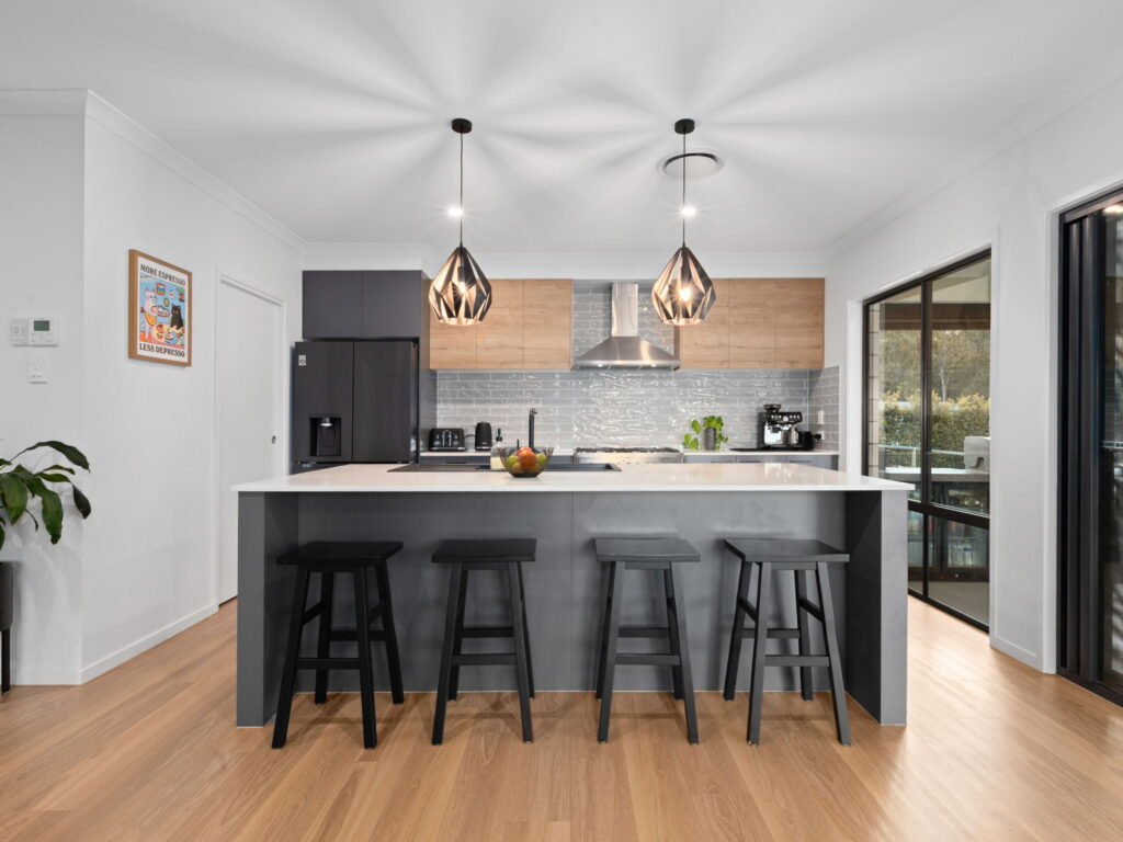 5 Hideaway Place, Karalee, QLD 4306