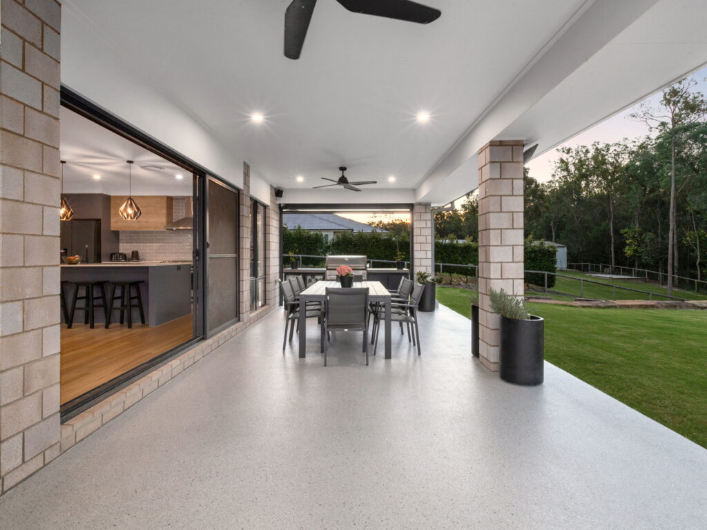 5 Hideaway Place, Karalee, QLD 4306