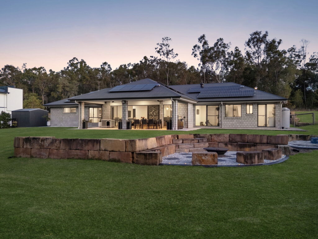 5 Hideaway Place, Karalee, QLD 4306