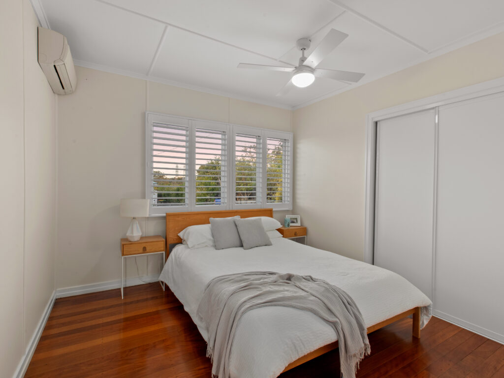 15 Grenadier Circle, Ebbw Vale, QLD 4304