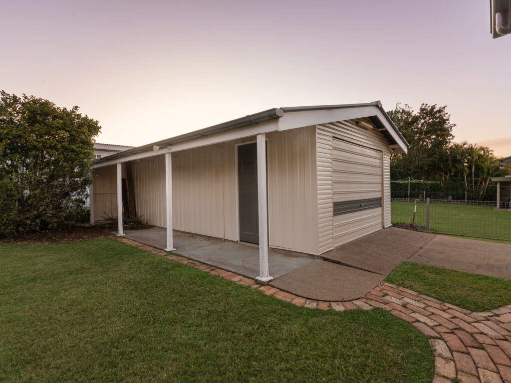 15 Grenadier Circle, Ebbw Vale, QLD 4304
