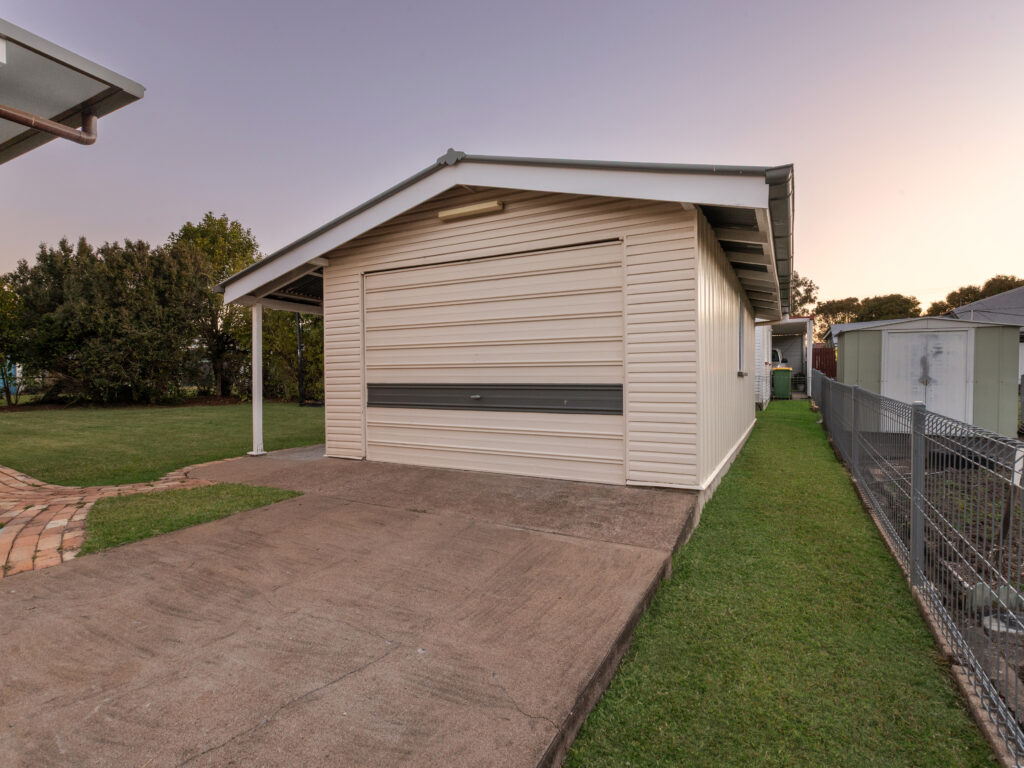 15 Grenadier Circle, Ebbw Vale, QLD 4304