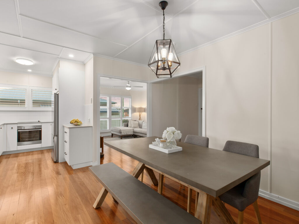 15 Grenadier Circle, Ebbw Vale, QLD 4304