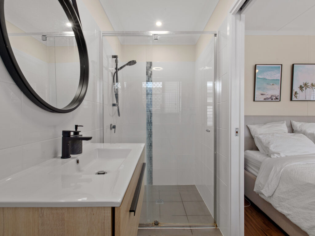 15 Grenadier Circle, Ebbw Vale, QLD 4304
