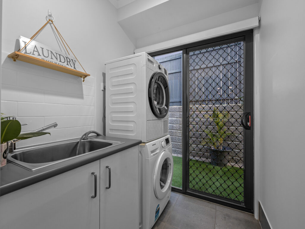 110 Panorama Drive, Springfield, QLD 4300