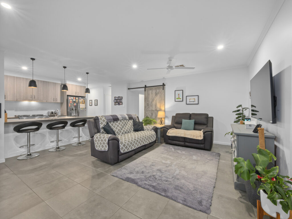 110 Panorama Drive, Springfield, QLD 4300