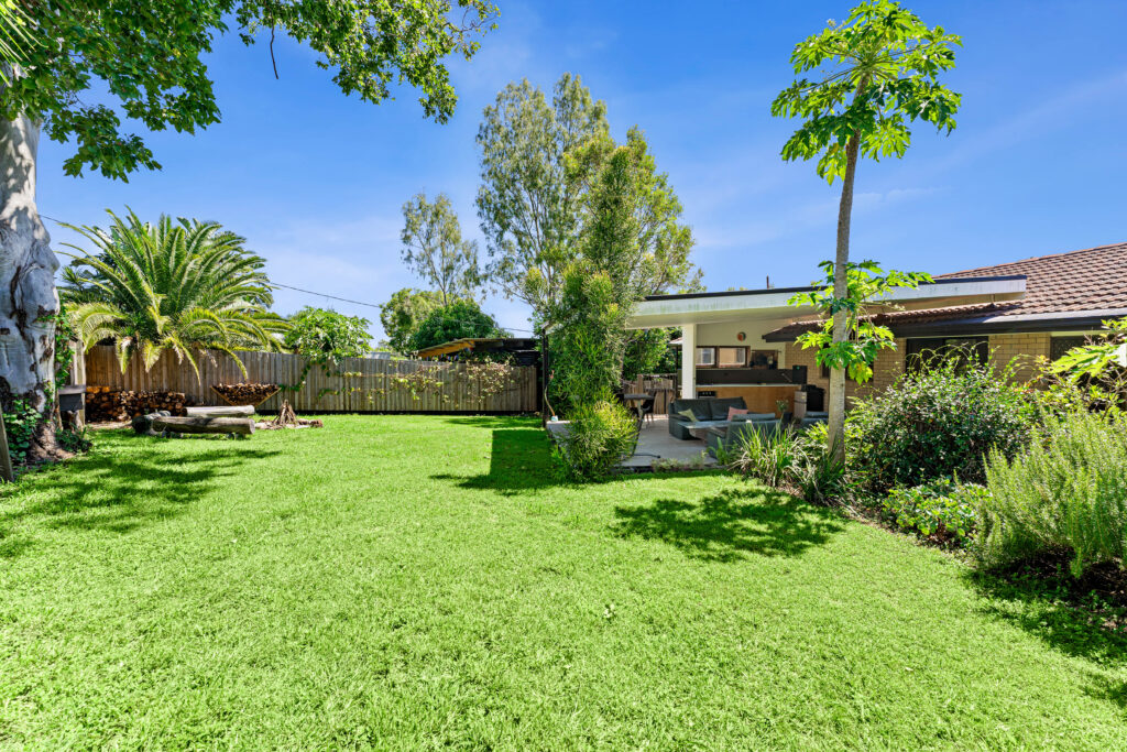 100 Johnston Street, Bellbird Park, QLD 4300