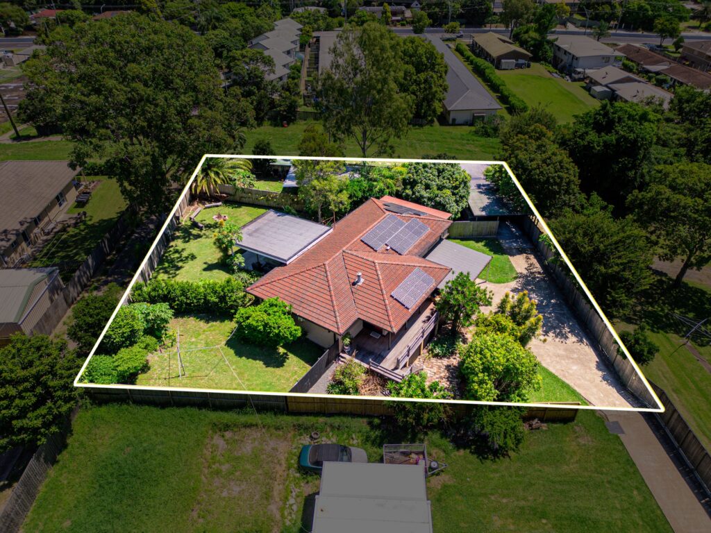100 Johnston Street, Bellbird Park, QLD 4300