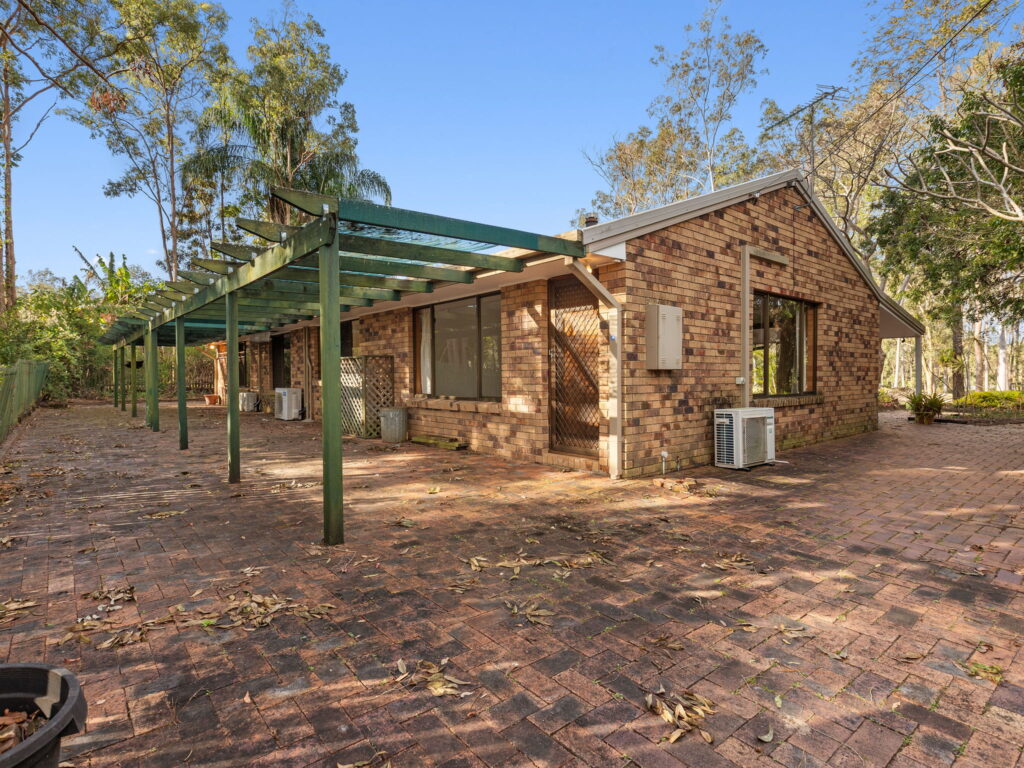 42 First Avenue, Barellan Point, QLD 4306