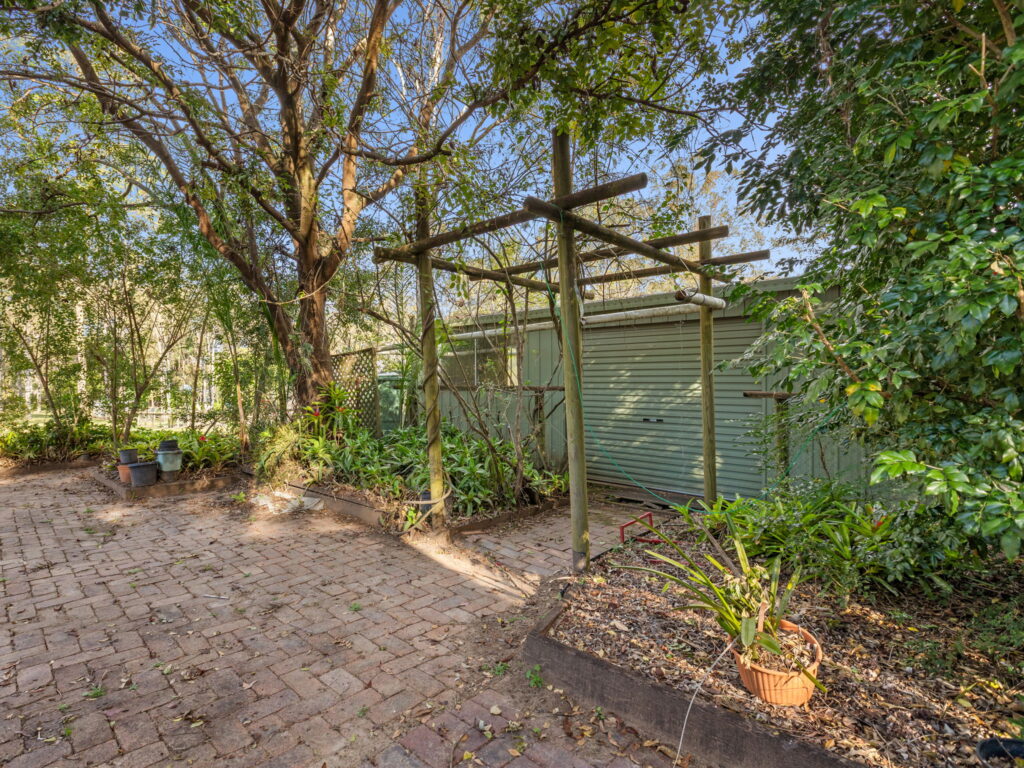 42 First Avenue, Barellan Point, QLD 4306