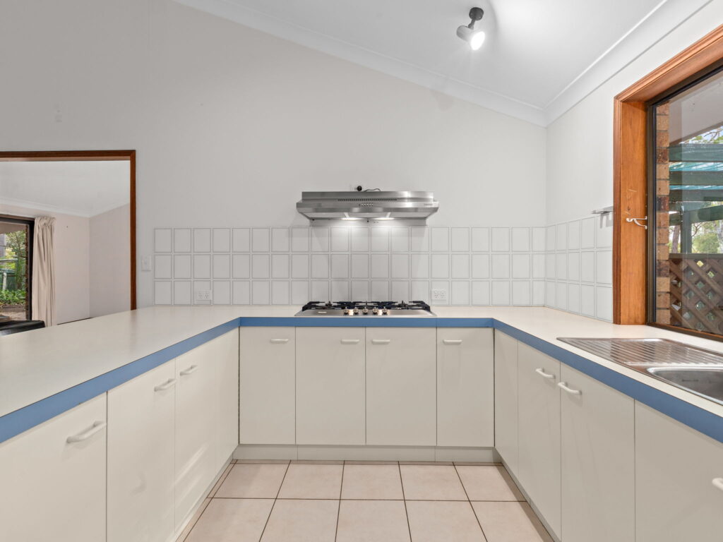 42 First Avenue, Barellan Point, QLD 4306
