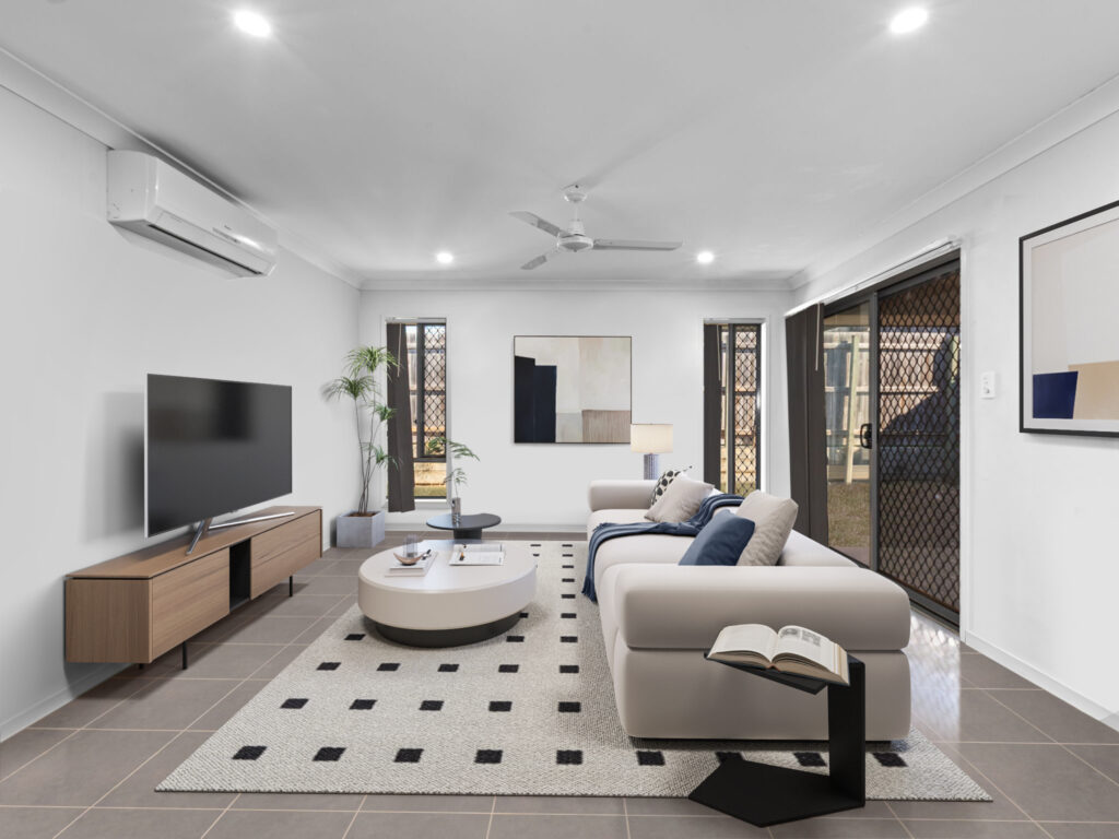 52 Magpie Crescent, Redbank Plains, QLD 4301