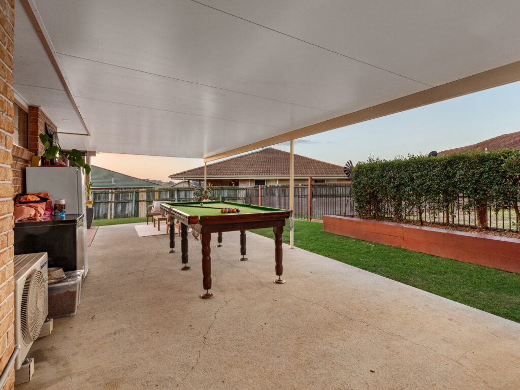 20 Acacia Close, Raceview, QLD 4305