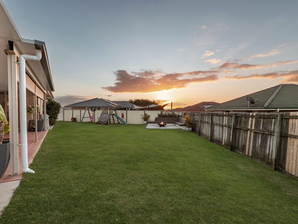 20 Acacia Close, Raceview, QLD 4305