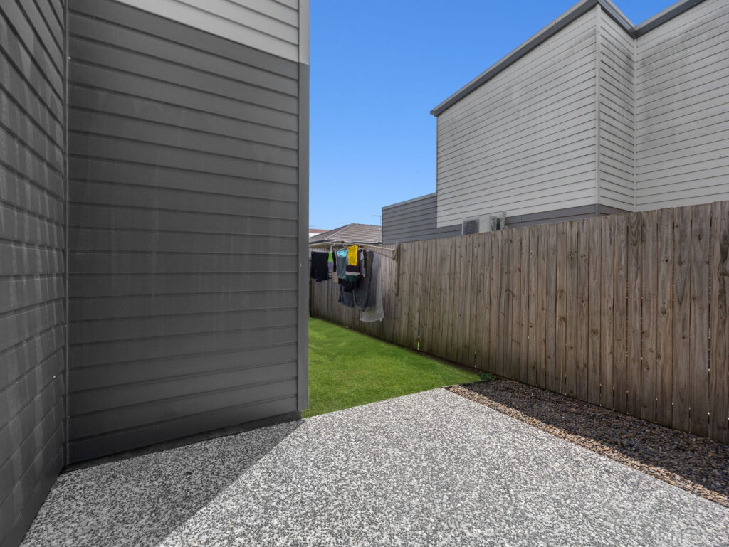 18 Warrill Street, Redbank Plains, QLD 4301
