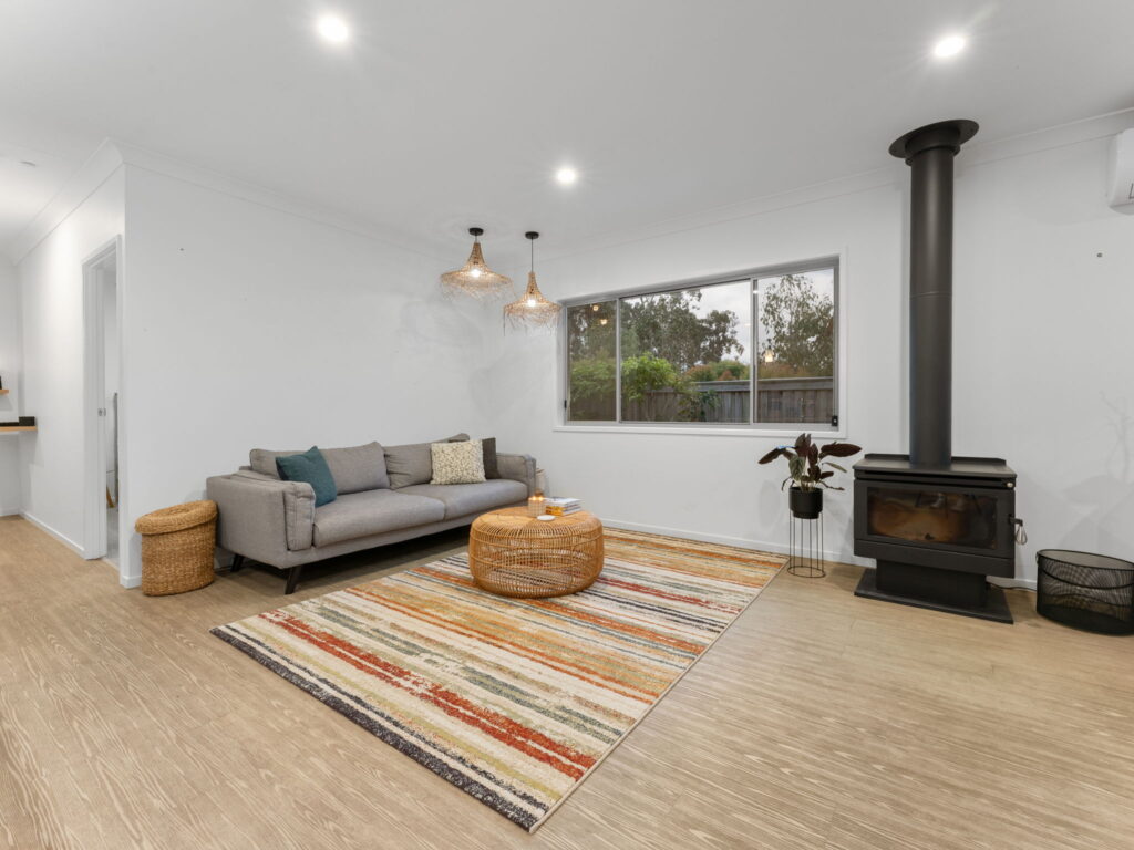 2 John Drive, Collingwood Park, QLD 4301