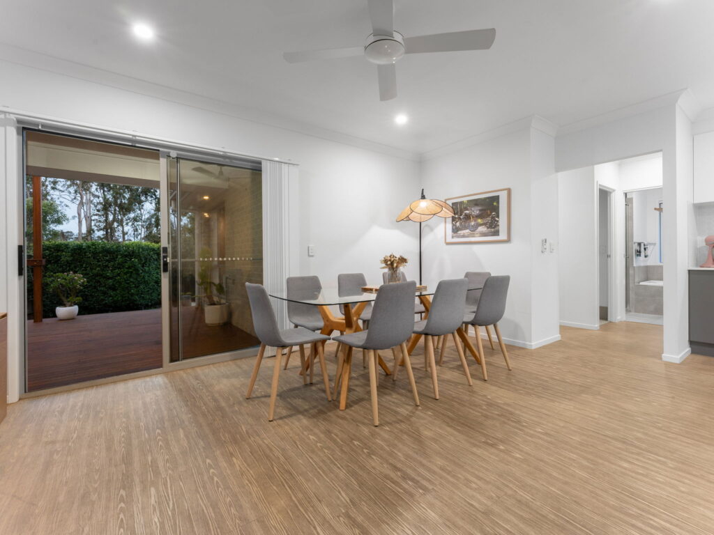 2 John Drive, Collingwood Park, QLD 4301