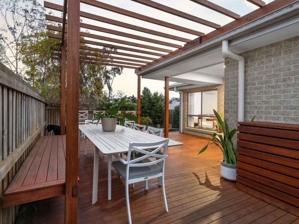 2 John Drive, Collingwood Park, QLD 4301