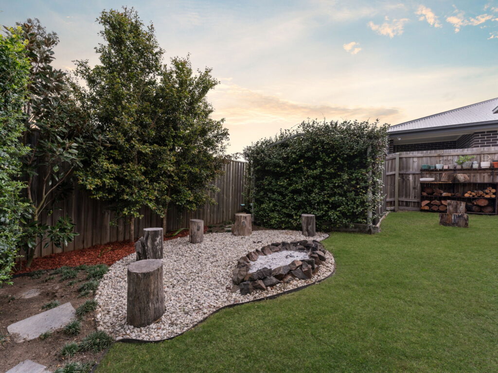 2 John Drive, Collingwood Park, QLD 4301