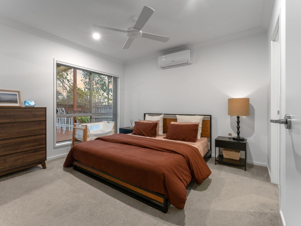 2 John Drive, Collingwood Park, QLD 4301