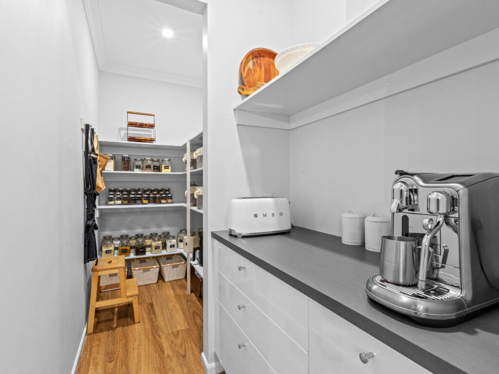 18 Unity Lane, South Ripley, QLD 4306