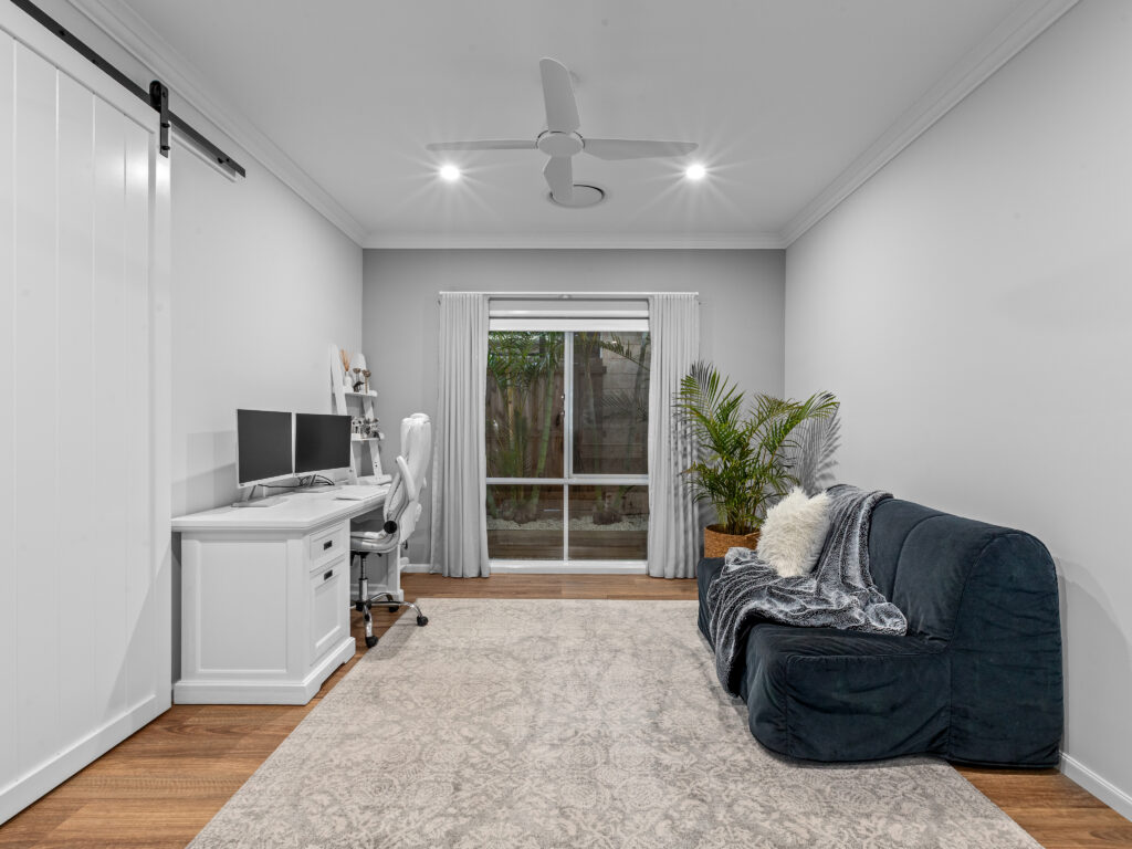 18 Unity Lane, South Ripley, QLD 4306