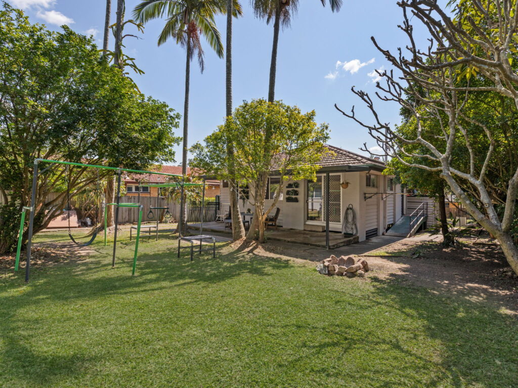 19 Janice Street, Gailes, QLD 4300