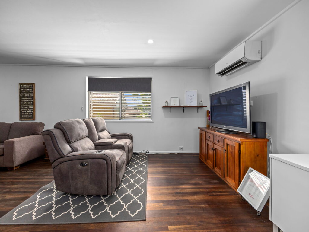 19 Janice Street, Gailes, QLD 4300