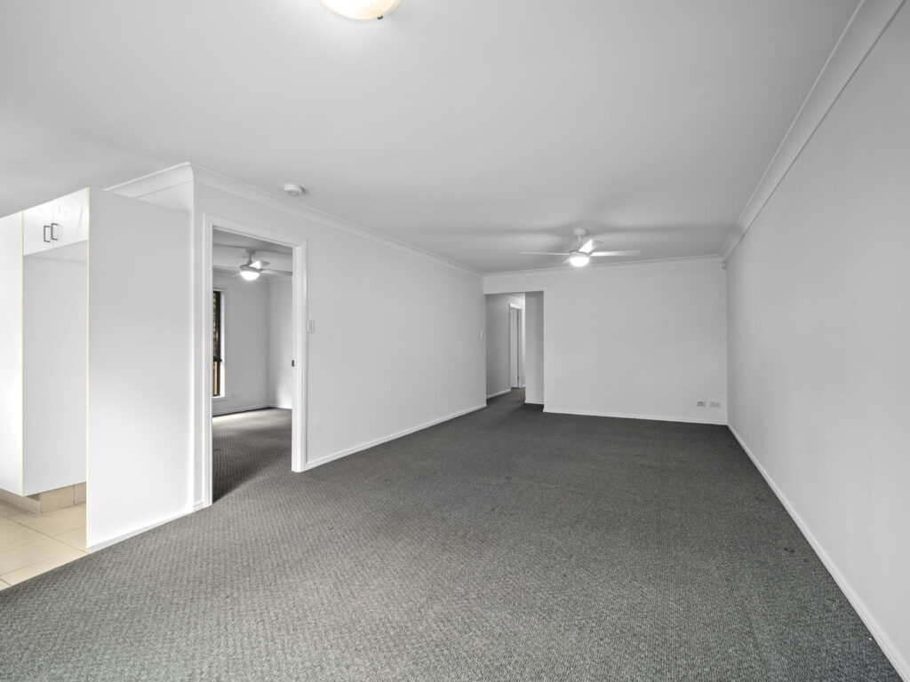 2/24 Christine Street, North Booval, QLD 4304
