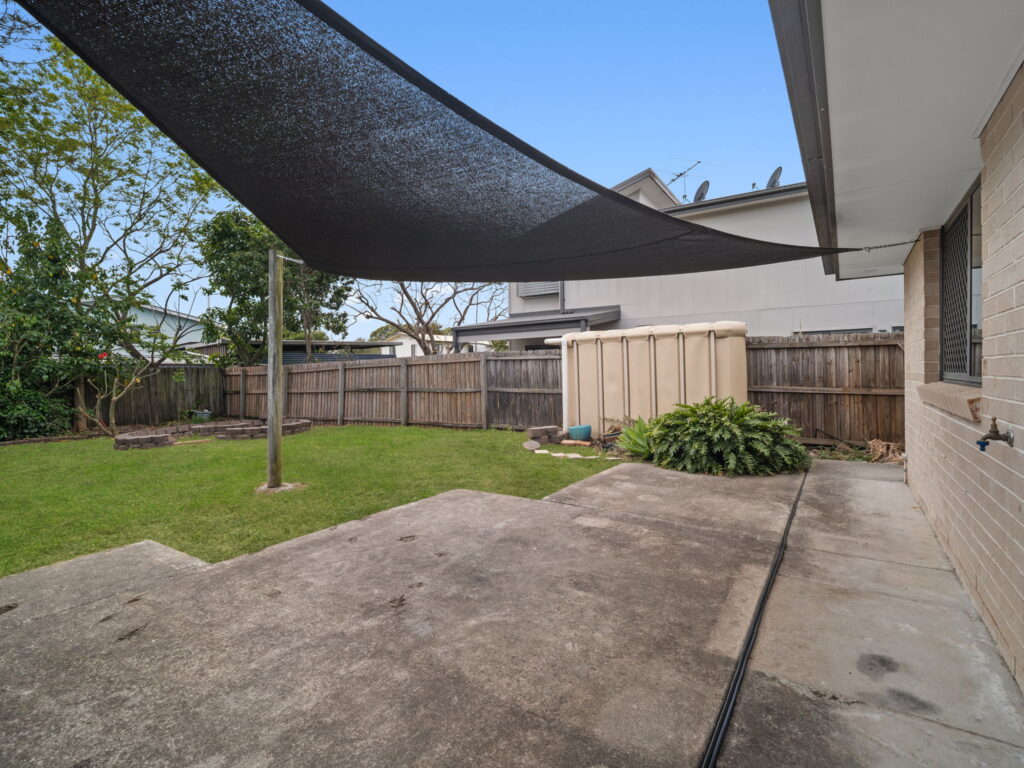 2/24 Christine Street, North Booval, QLD 4304