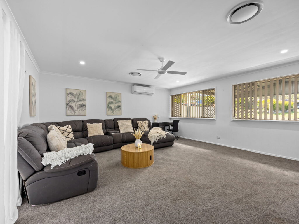 9 Allamanda Drive, Camira, QLD 4300
