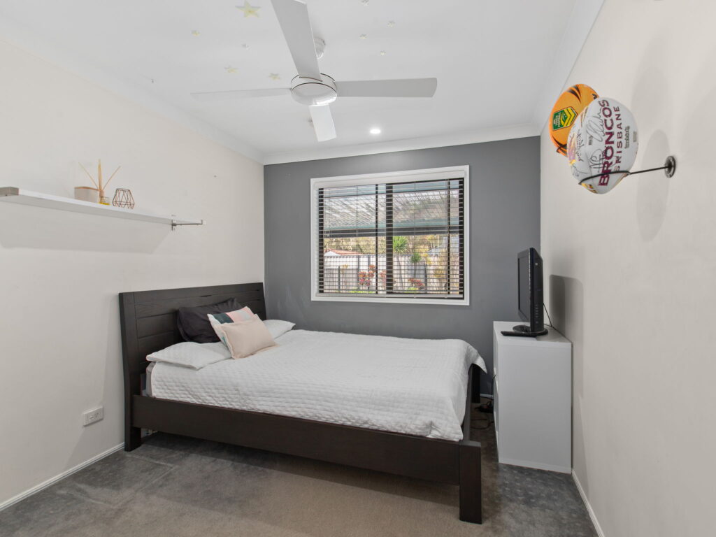 2 Abelia Court, Camira, QLD 4300