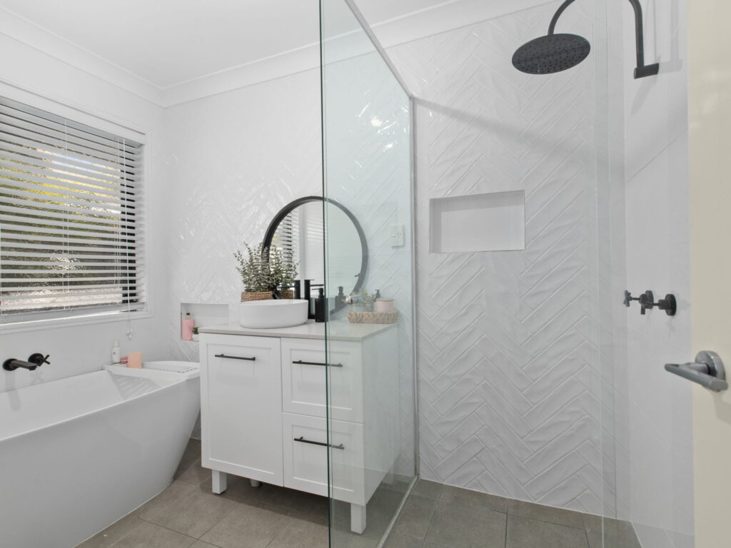 2 Abelia Court, Camira, QLD 4300