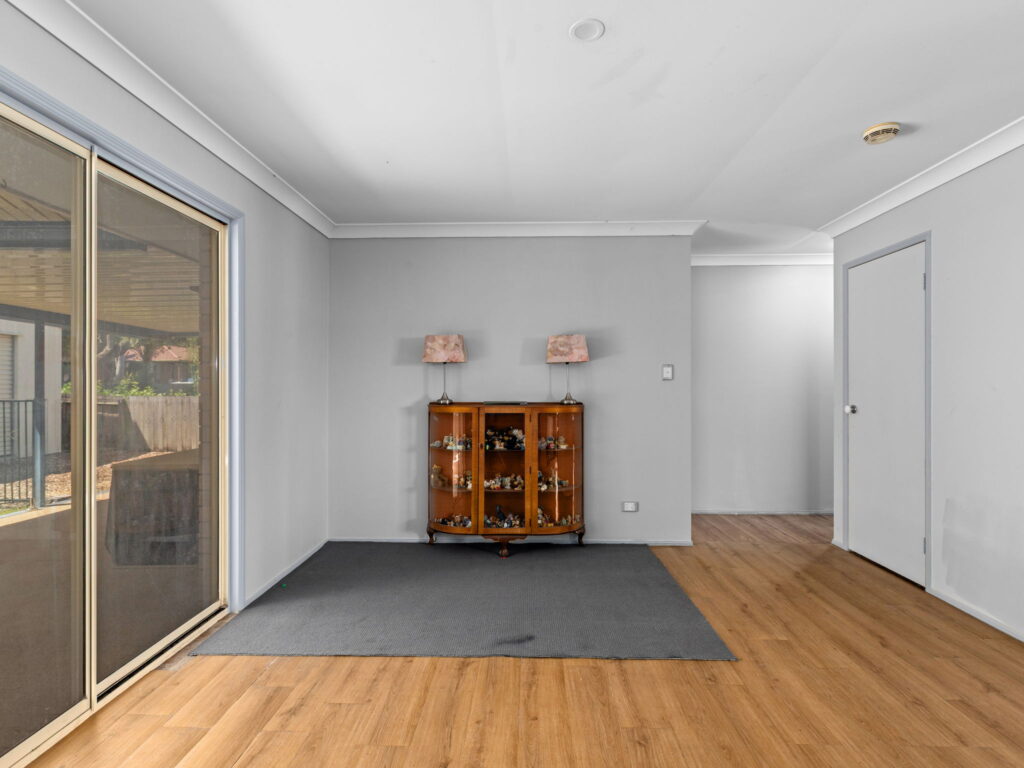 10 Colonial Court, Raceview, QLD 4305