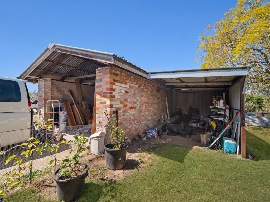 85 Holdsworth Road, North Ipswich, QLD 4305