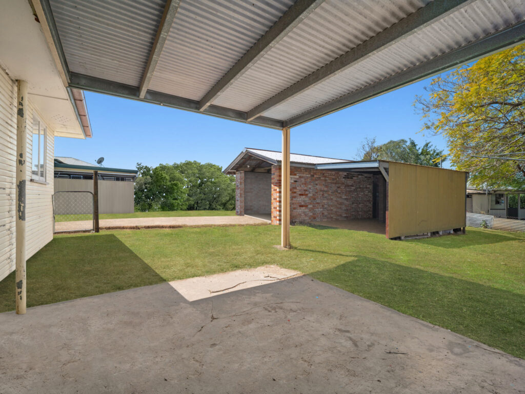 85 Holdsworth Road, North Ipswich, QLD 4305