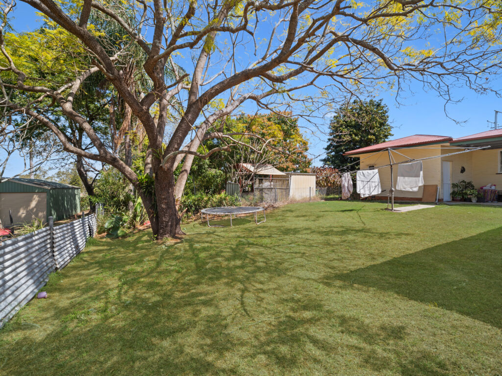 85 Holdsworth Road, North Ipswich, QLD 4305