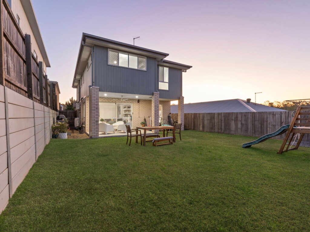 16 Aurora Street, Spring Mountain, QLD 4300