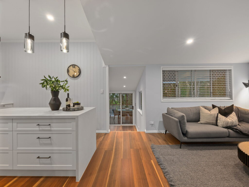 12 Albert Street, North Ipswich, QLD 4305
