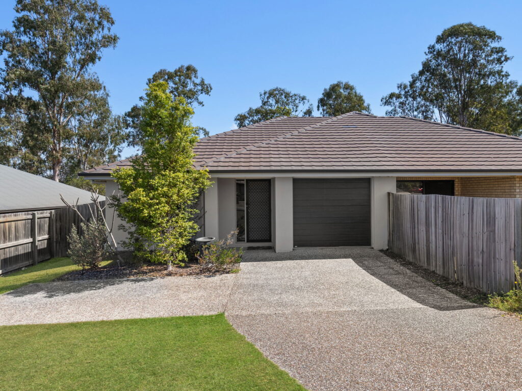 1 Nike Court, Wulkuraka, QLD 4305