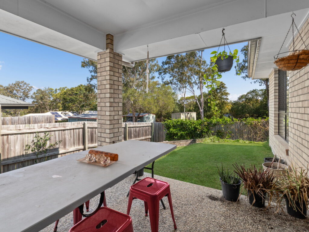 1 Nike Court, Wulkuraka, QLD 4305