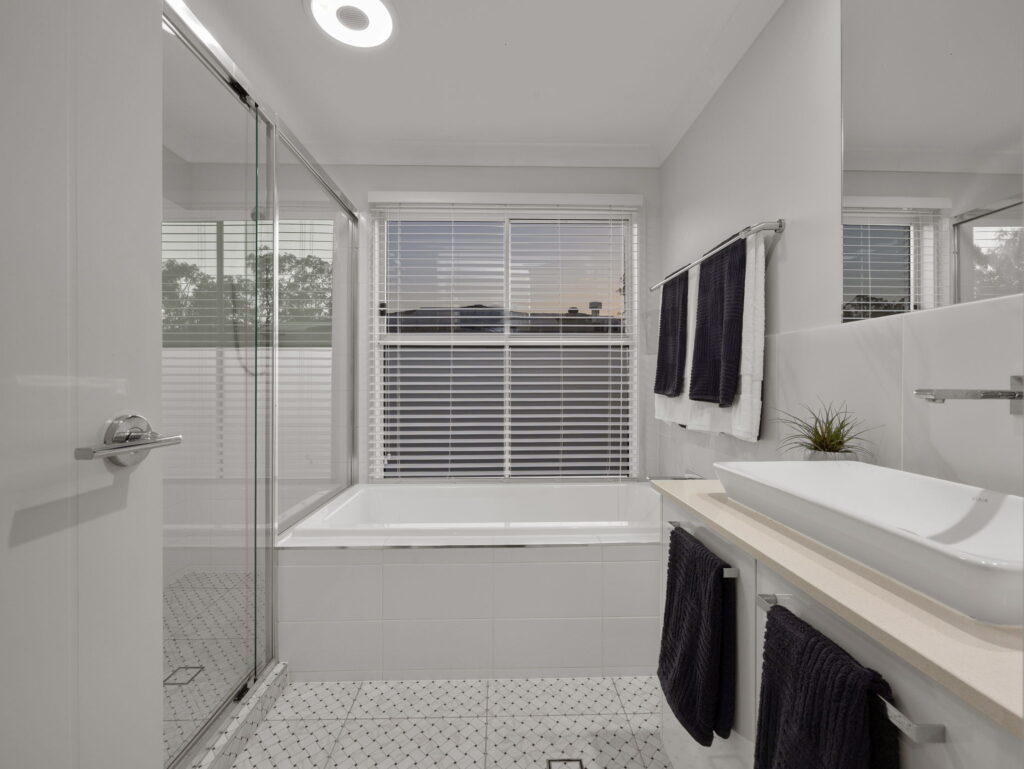 12 Lomandra Court, Brookwater, QLD 4300