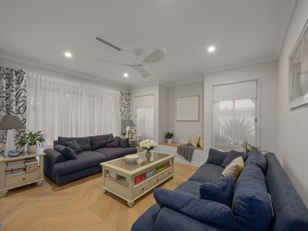 12 Lomandra Court, Brookwater, QLD 4300