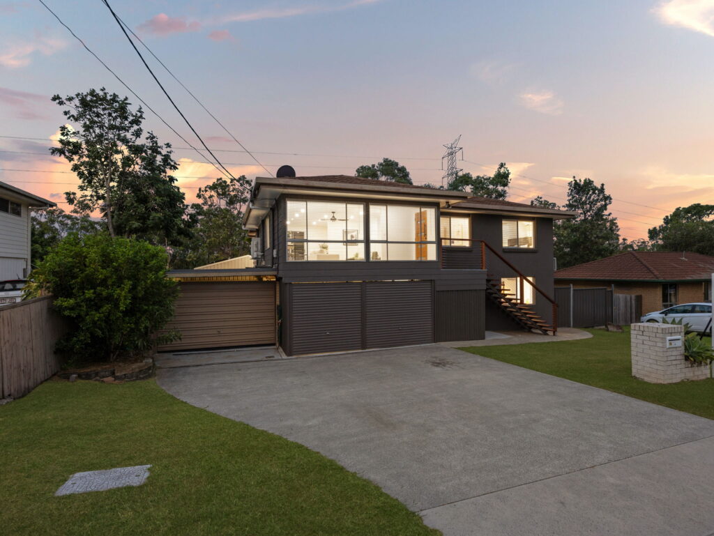 16 Melinda Street, Camira, QLD 4300