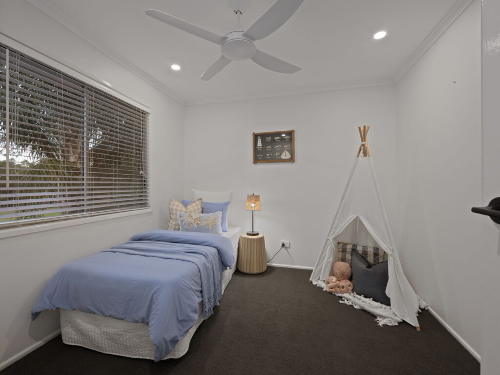 16 Melinda Street, Camira, QLD 4300
